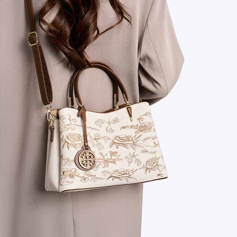 Women Bags Manufacturer - 2026 Trendige neue Damen-Umhängetasche im chinesischen