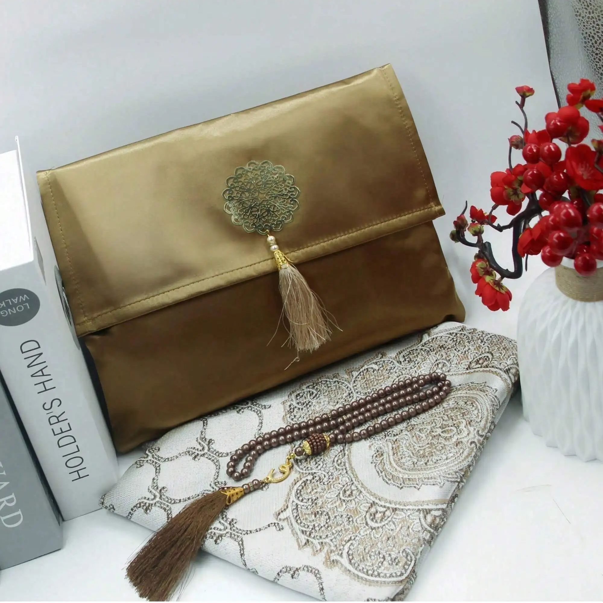 Muslimischer Gebetsteppich mit – Women Bags For Eid Bewertung und Preis