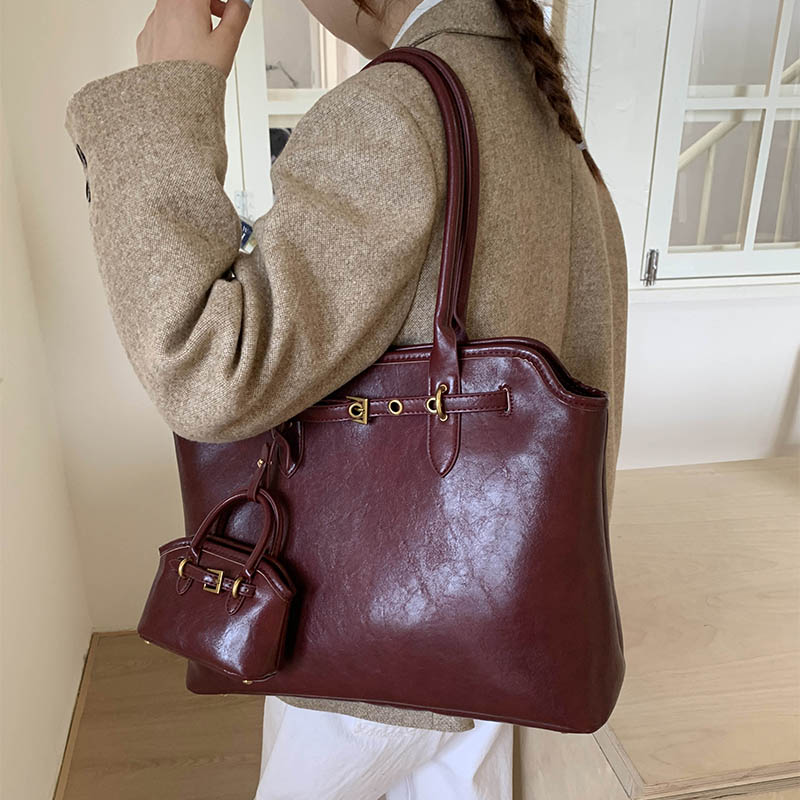 LEFTSIDE Große PU-Leder-Schult – Women Bags For Airport Bewertung und Preis
